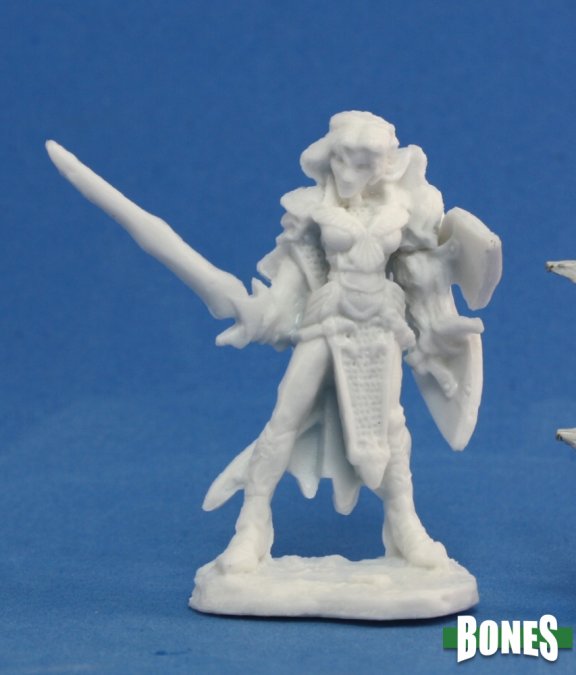 Reaper Miniatures - Aviriel, Female Elf 77070