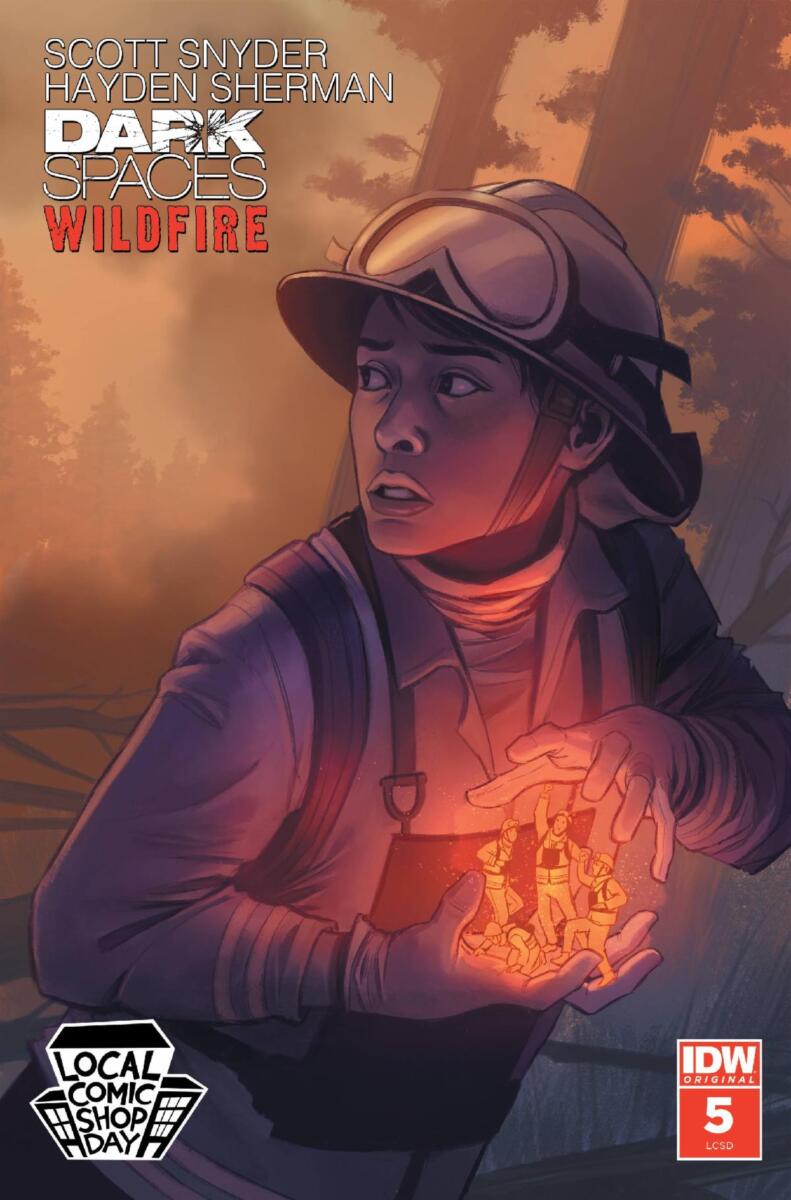 Dark Spaces Wildfire (2022 IDW) #5LCSD