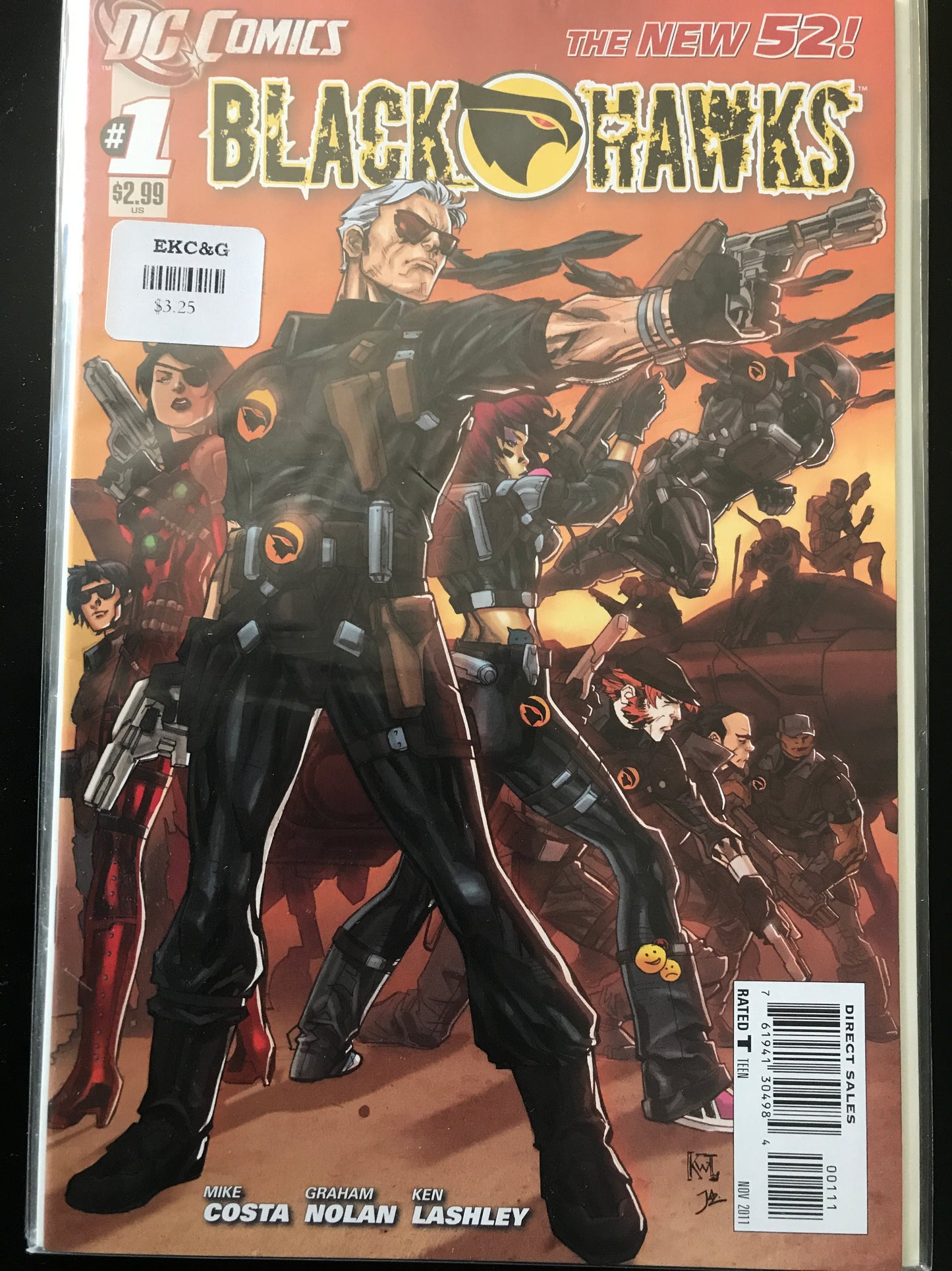 Blackhawks (2011) #1A