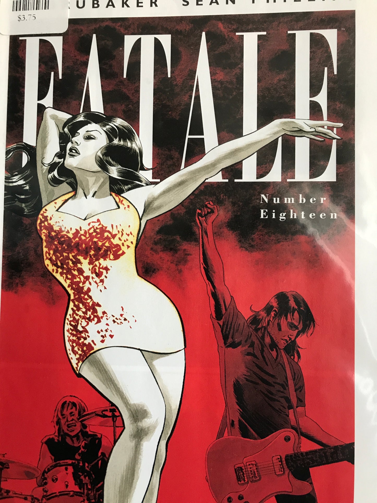 Fatale (2012 Image) #18